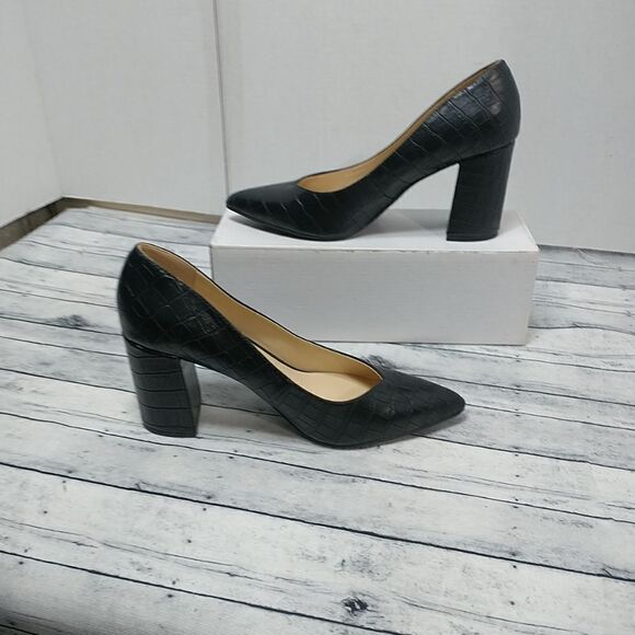 Liz Claiborne Women's SZ 9M LC Haslett Black Pump Heels - Picture 1 of 7